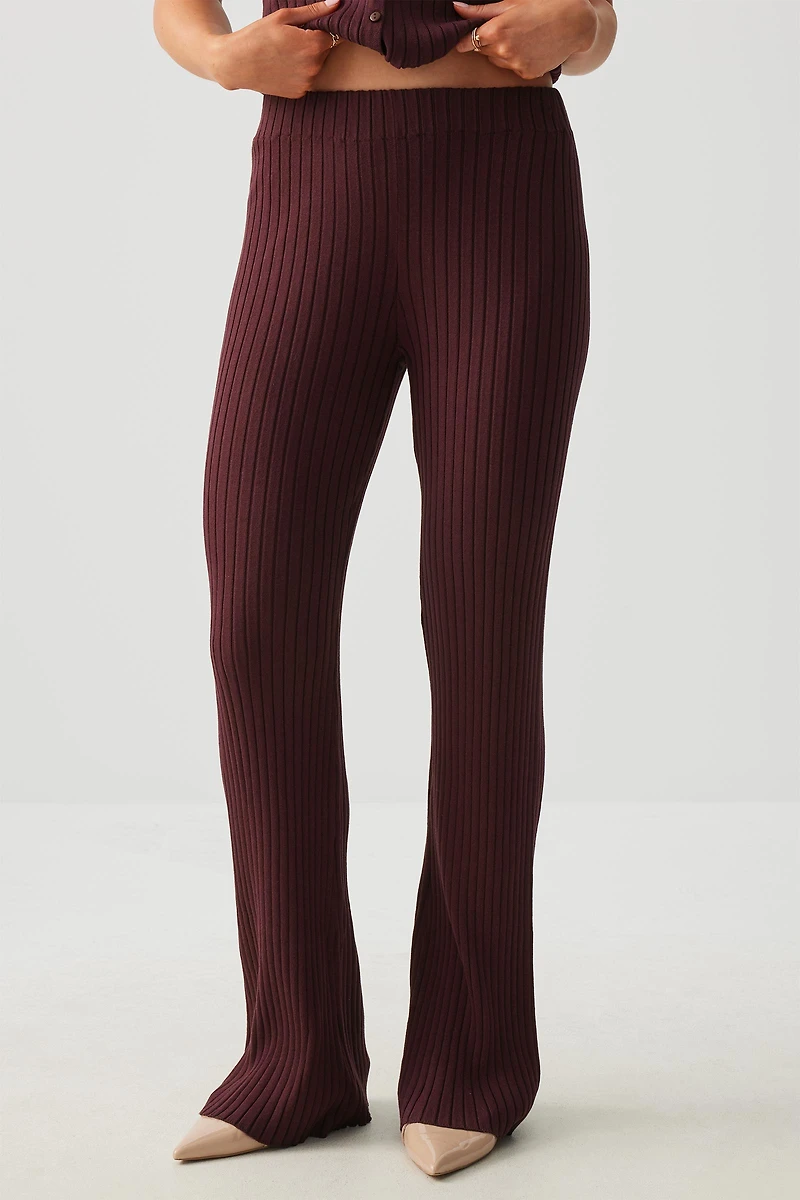 Pantalon évasé en tricot côtelé
