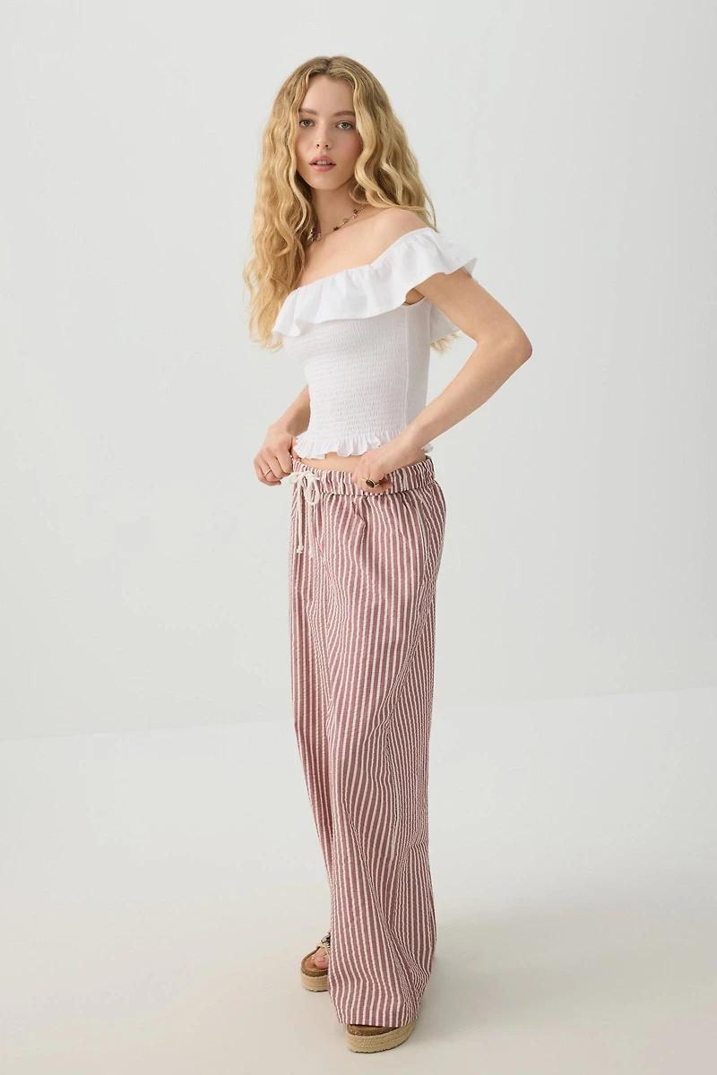 Haut smocké à épaules dénudées