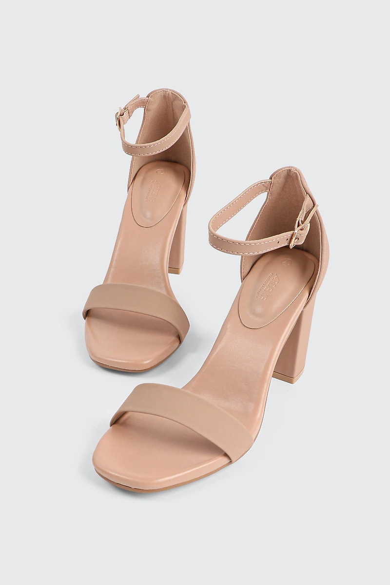 Sandales à talons hauts en faux suède