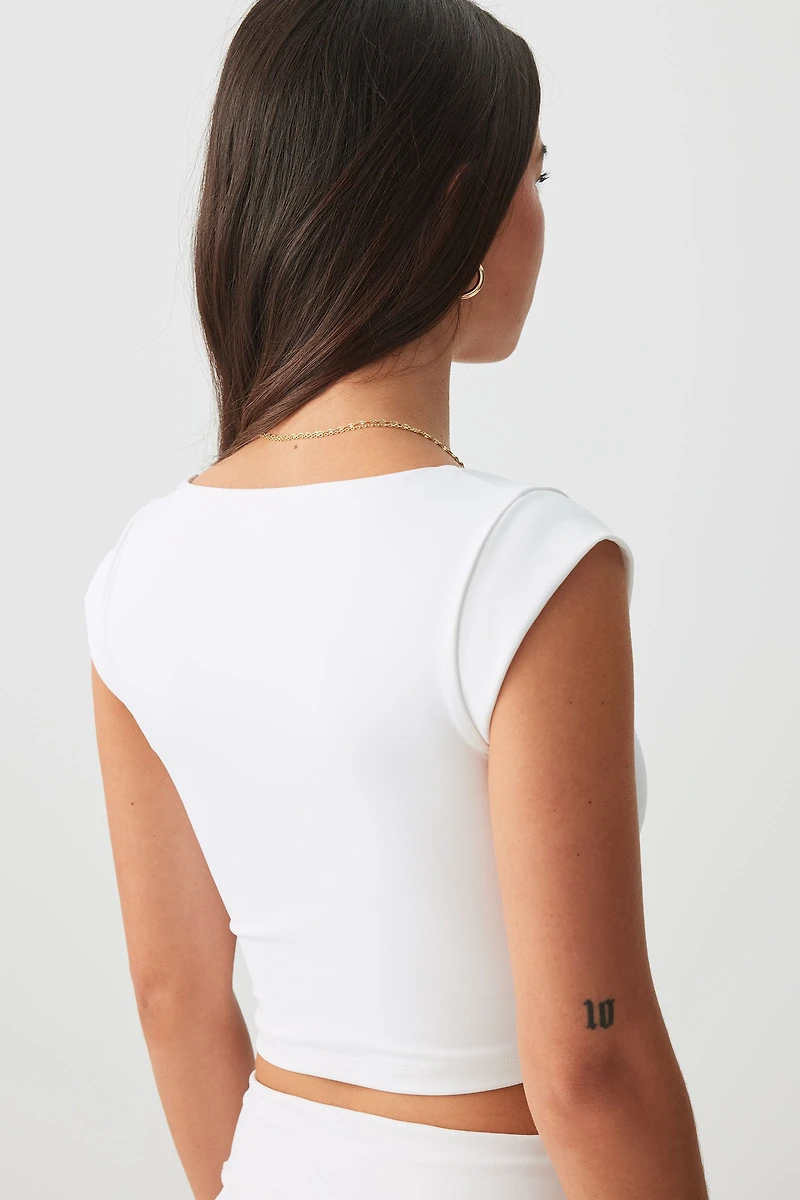 T-shirt à col V et mancherons doux comme du beurre