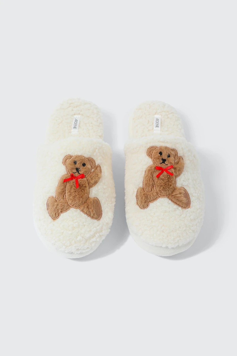 Pantoufles en fausse fourrure à détail d'animal