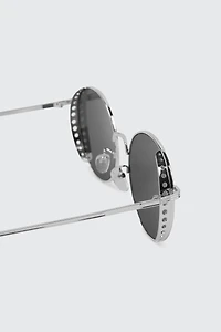 Lunettes de soleil rondes argentées