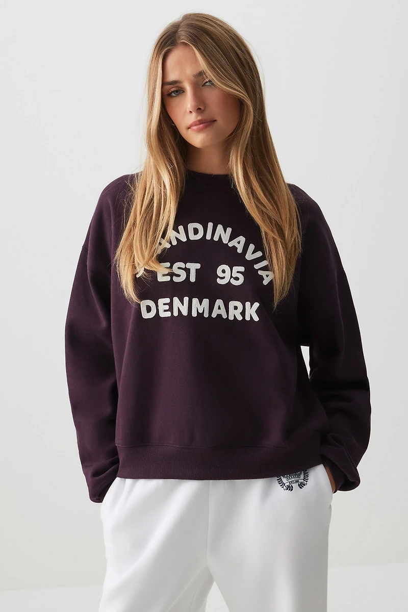Ardene Graphic Crew Neck Sweatshirt in Dark Purple | Size | Polyester/Cotton | Fleece-Lined