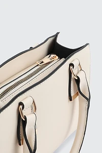 Sac à main structuré en faux cuir