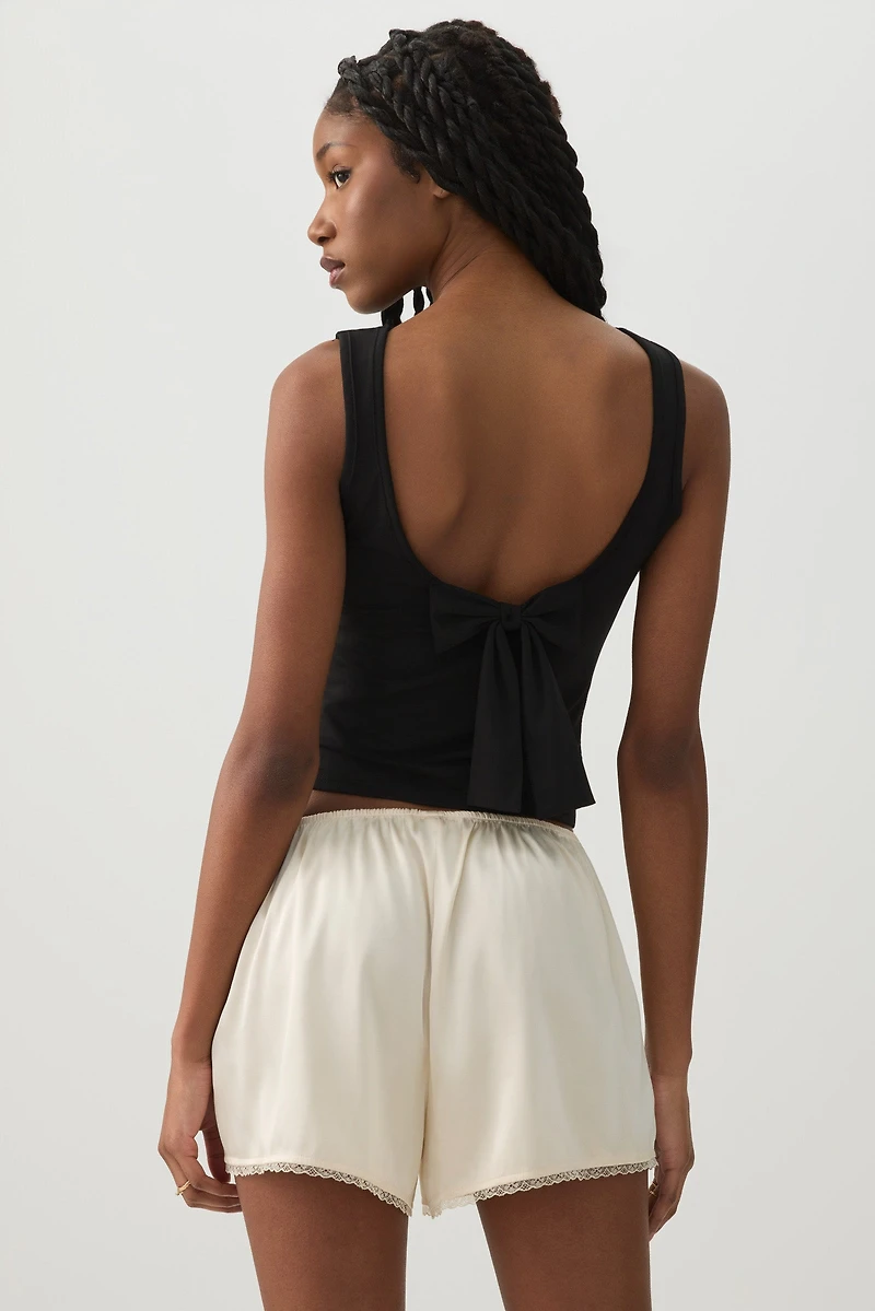 Short à taille mi-haute dentelle