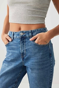 Le jean Muse coupe mom et taille haute