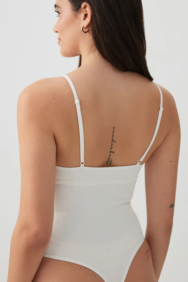 Justaucorps côtelé sans coutures à bonnets moulés