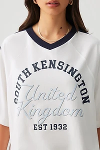 T-shirt coupe carrée à col V graphique