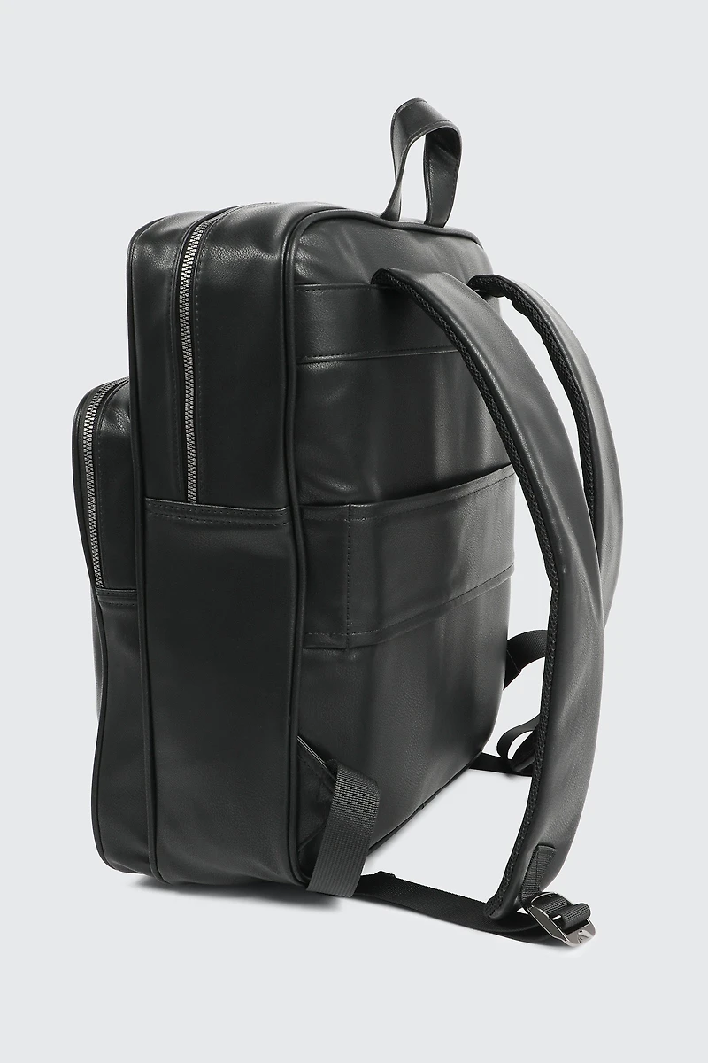 Sac à dos en faux cuir noir