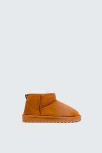 Ardene Kids Faux Sheepskin Boots in Cognac | Size | Faux Suede