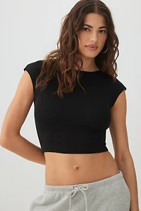 Haut court côtelé col rond