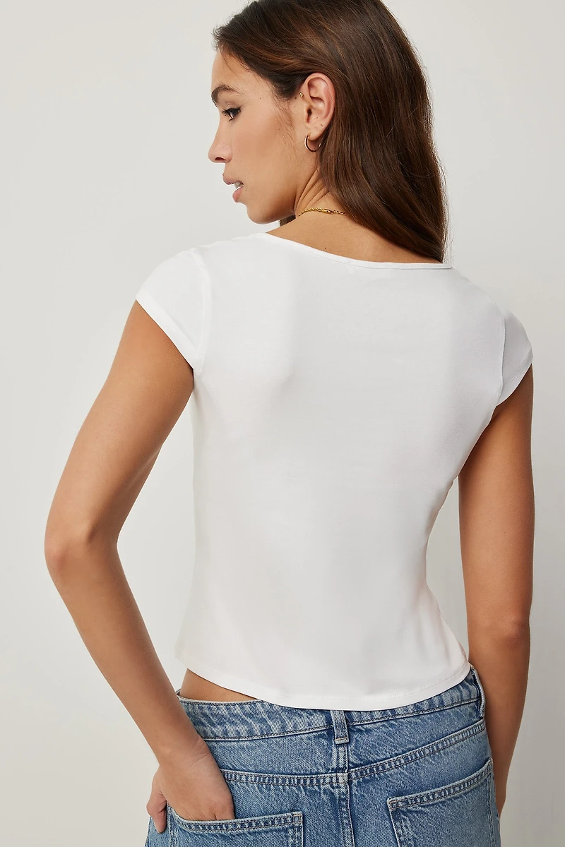 T-shirt à encolure trapèze