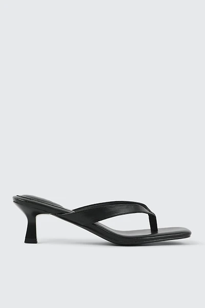 Ardene Kitten Heel Thong Sandals in Black | Size 10 | Faux Leather