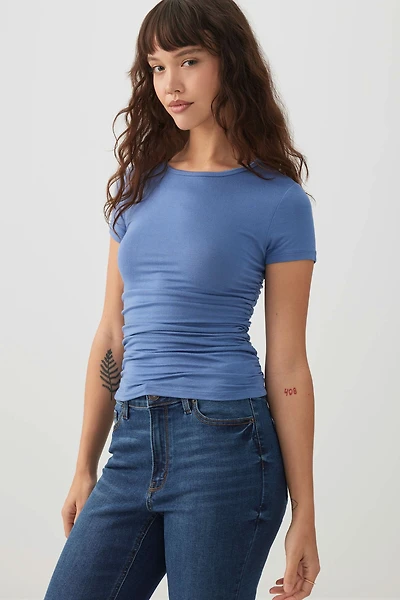 Haut froncé à col rond