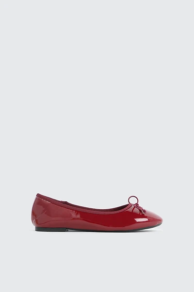 Ardene Kids Ballet Flats with Bow in Burgundy | Size