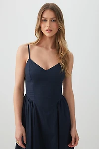 Robe maxi à col V en popeline