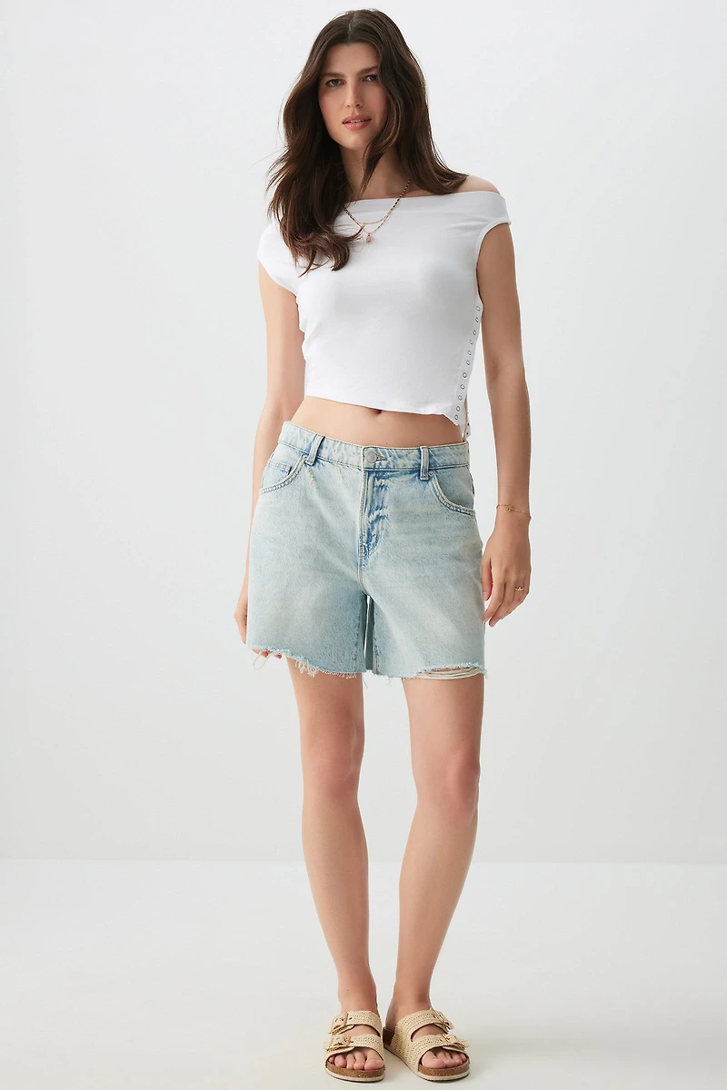 T-shirt asymétrique à une épaule dénudée