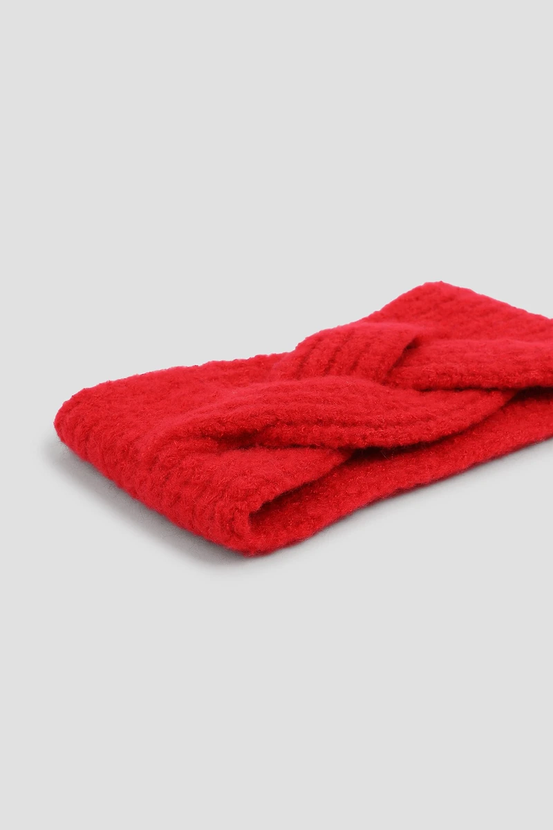 Bandeau en tricot tressé