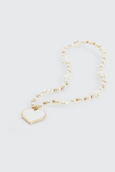 Ardene Pearl & Butterfly Phone Charm in White