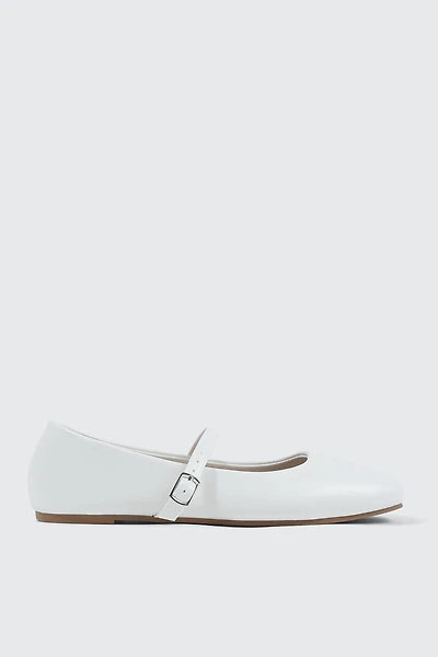Ardene Square Toe Mary Jane Flats in White | Size 6 | Faux Suede