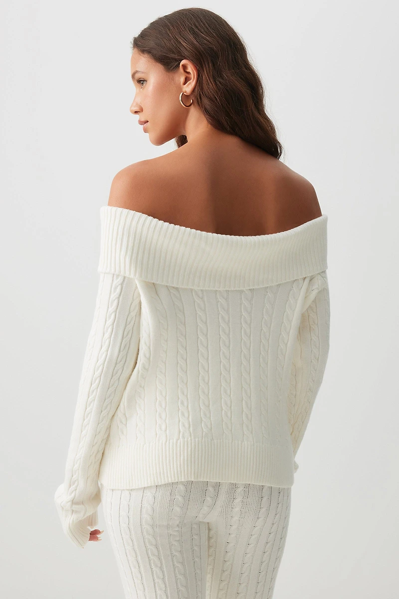 Chandail à épaules dénudées en tricot torsad