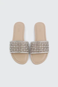 Sandales plates à motif découpé