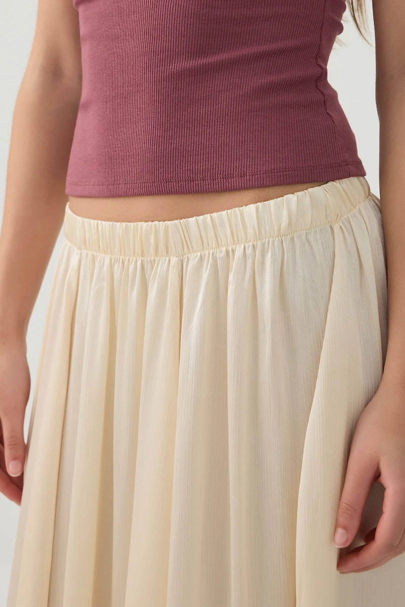 Jupe maxi plissée en satin froiss