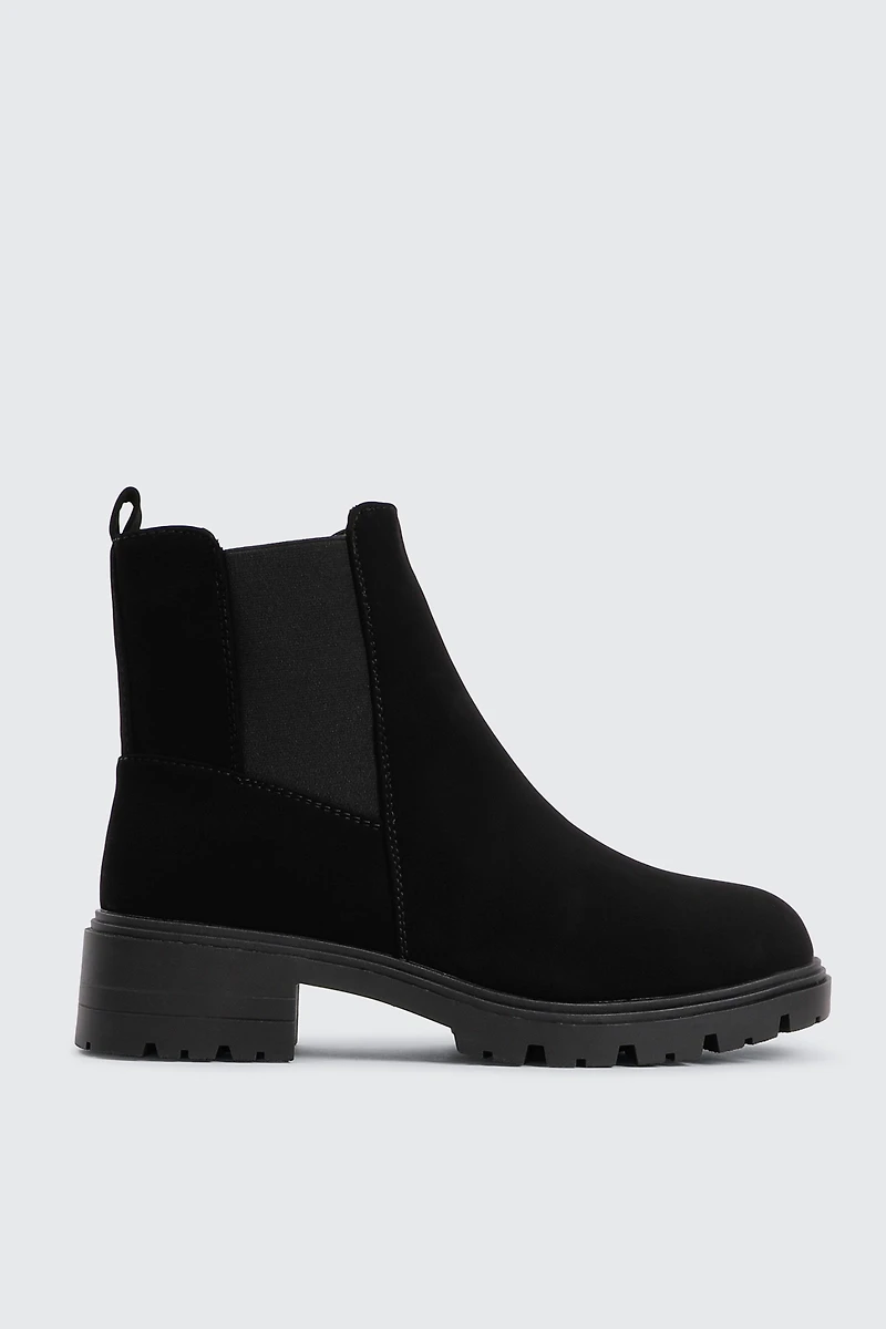 Ardene Faux Suede Chelsea Boots in Black | Size