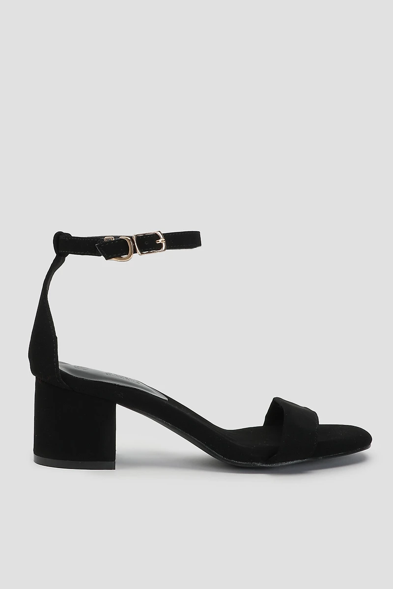 Sandales à talon bloc moyen