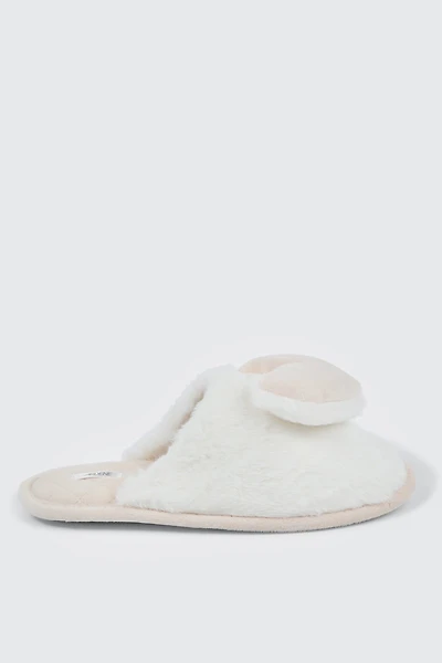 Ardene 3D Heart Faux Fur Slippers in Off-White | Size