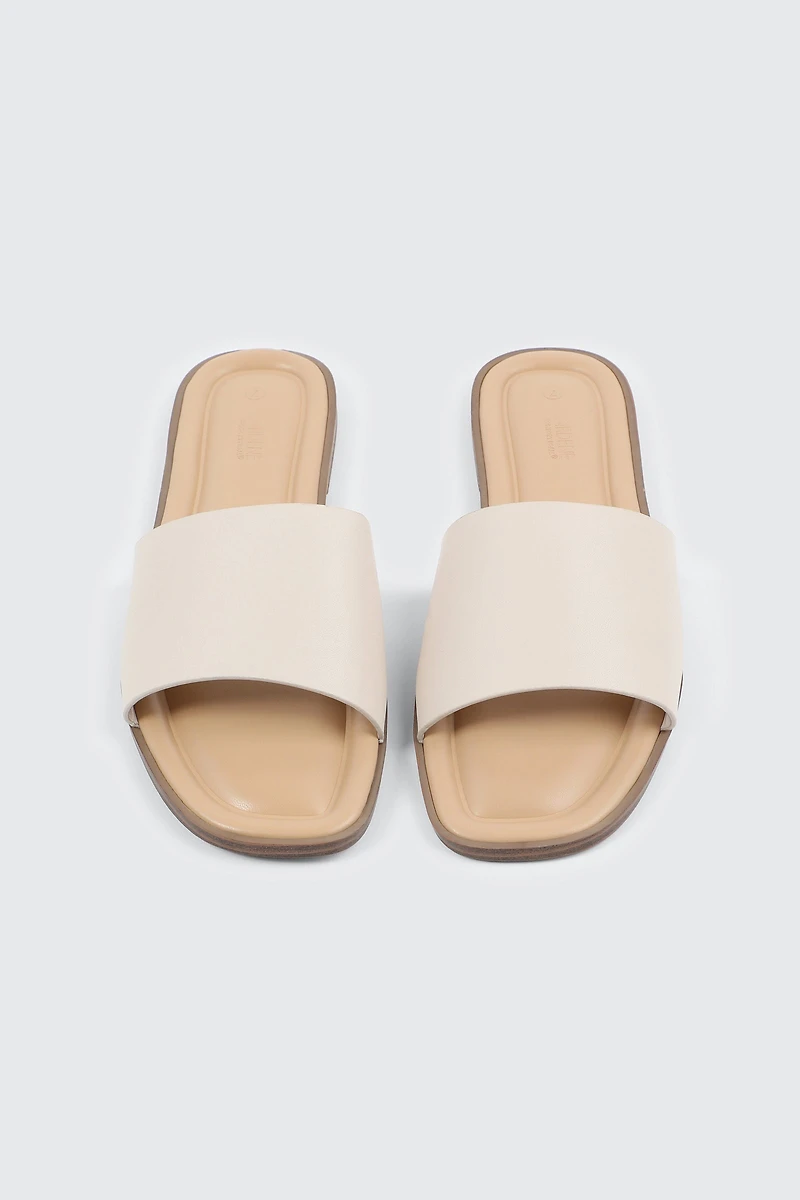 Sandales plates à une bande