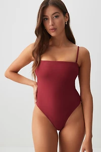 Maillot une-pièce à bretelles amovibles