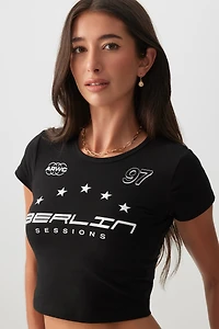 Ardene Graphic Ultra Crop T-Shirt in | Size | Cotton/Elastane