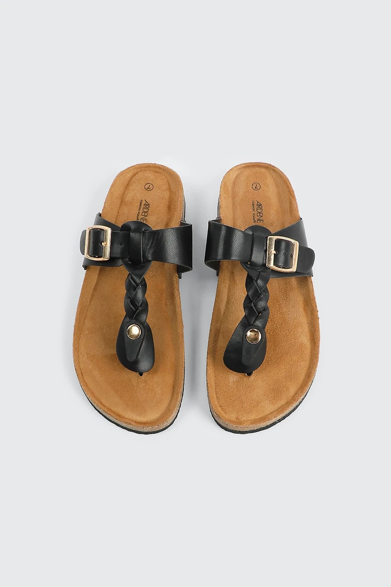 Sandales à bride en T tressée