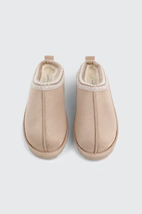 Sabots en faux mouton