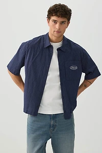 Chemise à manches courtes rayée