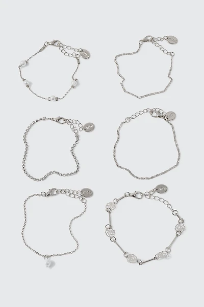 Ardene 6-Pack Pearl & Flower Chain Bracelets in Silver