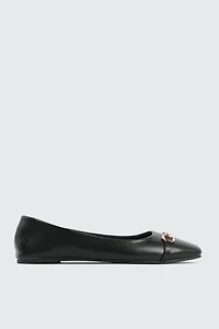 Ardene Flats with Horsebit in Black | Size | Faux Leather