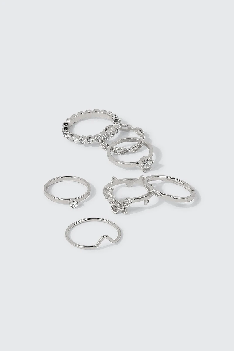 Lot de 7 bagues cristaux et rose