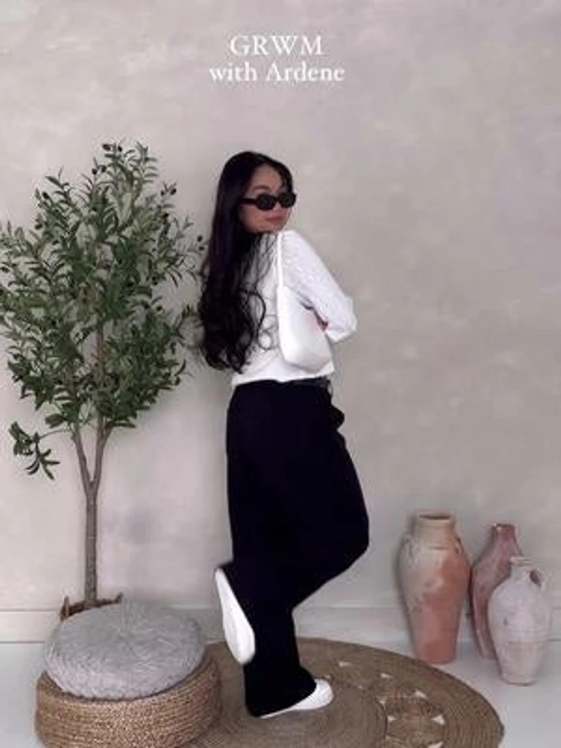 Pantalon habillé taille haute à jambre droite