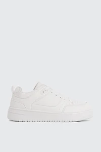 Ardene Laced Sneakers in White | Size