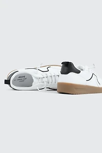 Espadrilles à détails contrastés