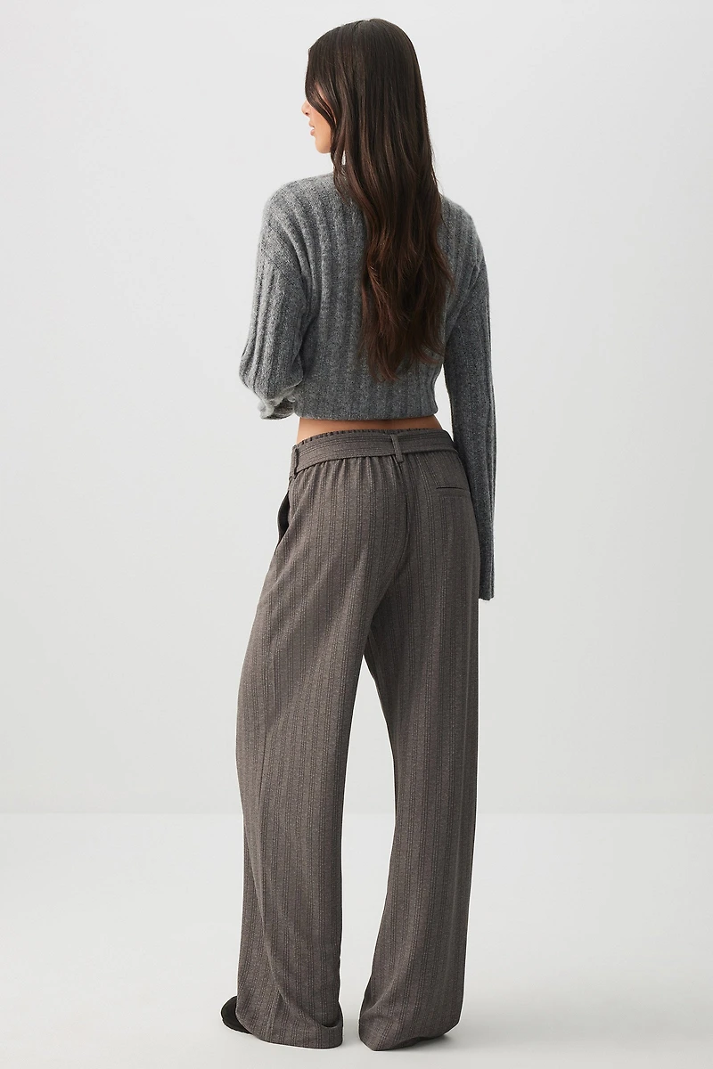 Pantalon à jambe large et ceinture nouée