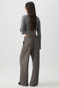 Pantalon à jambe large et ceinture nouée