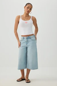 Camisole à col dégagé et bordure dentelle