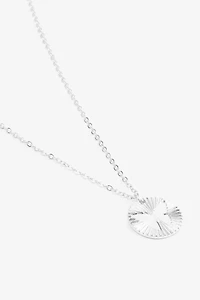 Collier à pendentif papillon