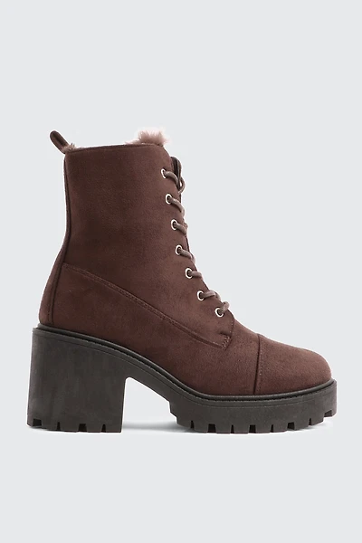 Ardene Faux Fur Lined Lace Up Boots in Brown | Size | Faux Suede