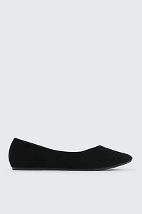 Ardene Classic Pointy Flats in Onyx | Size | Faux Leather/Faux Suede