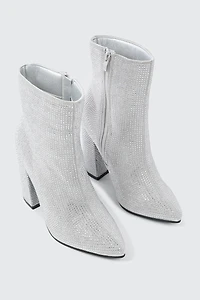 Bottillons ornés de pierres du Rhin