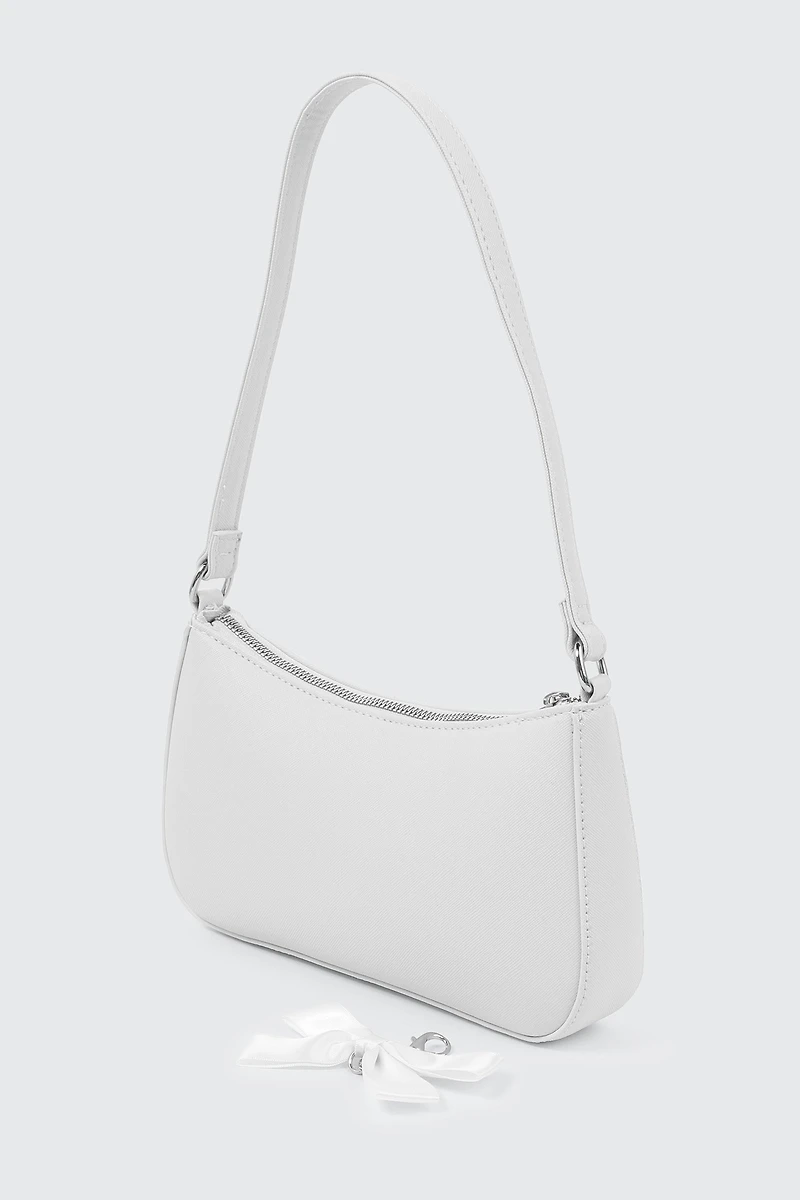 Sac d'épaule à breloque boucle